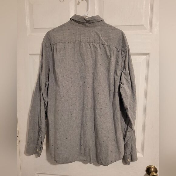 Goodfellow & CO red and blue dotted men's long sleeve button up shirt - Picture 2 of 6